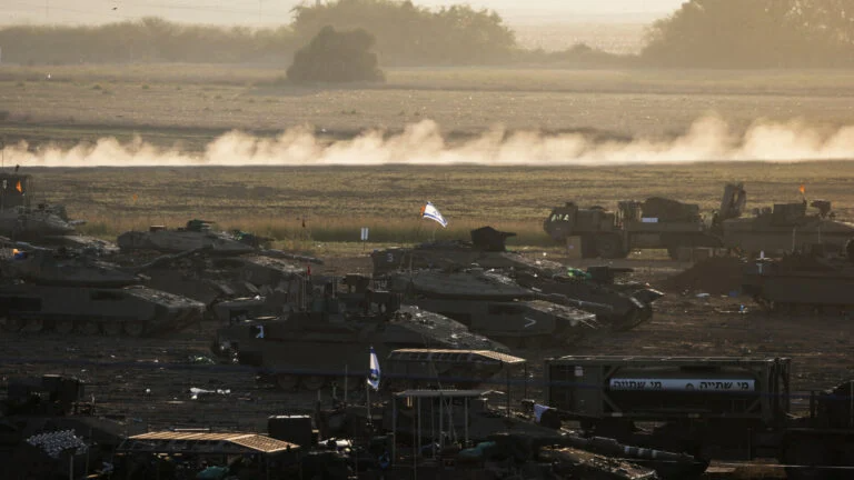 Γάζα: Δίοδο για την απομάκρυνση αμάχων ανοίγει για 3 ώρες το Ισραήλ
