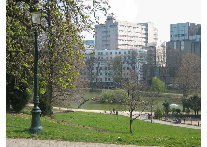 Βρυξέλλες: Προειδοποιήσεις για βόμβες σε σχολείο και στο πάρκο Λεοπόλντ πίσω από το κοινοβούλιο