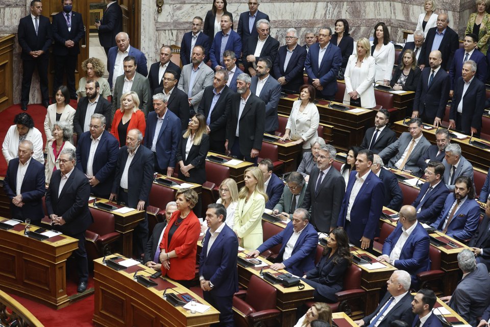 Ανακοινώθηκαν στην Ολομέλεια οι αποχωρήσεις των 9 από την ΚΟ - Mε 36 βουλευτές ο ΣΥΡΙΖΑ
