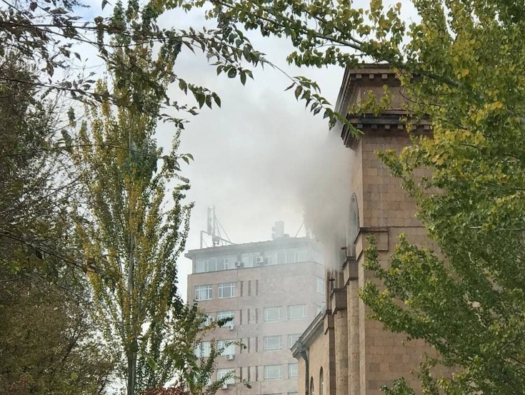 Αρμενία: Έκρηξη σε πανεπιστήμιο στο Ερεβάν – Πληροφορίες για νεκρό