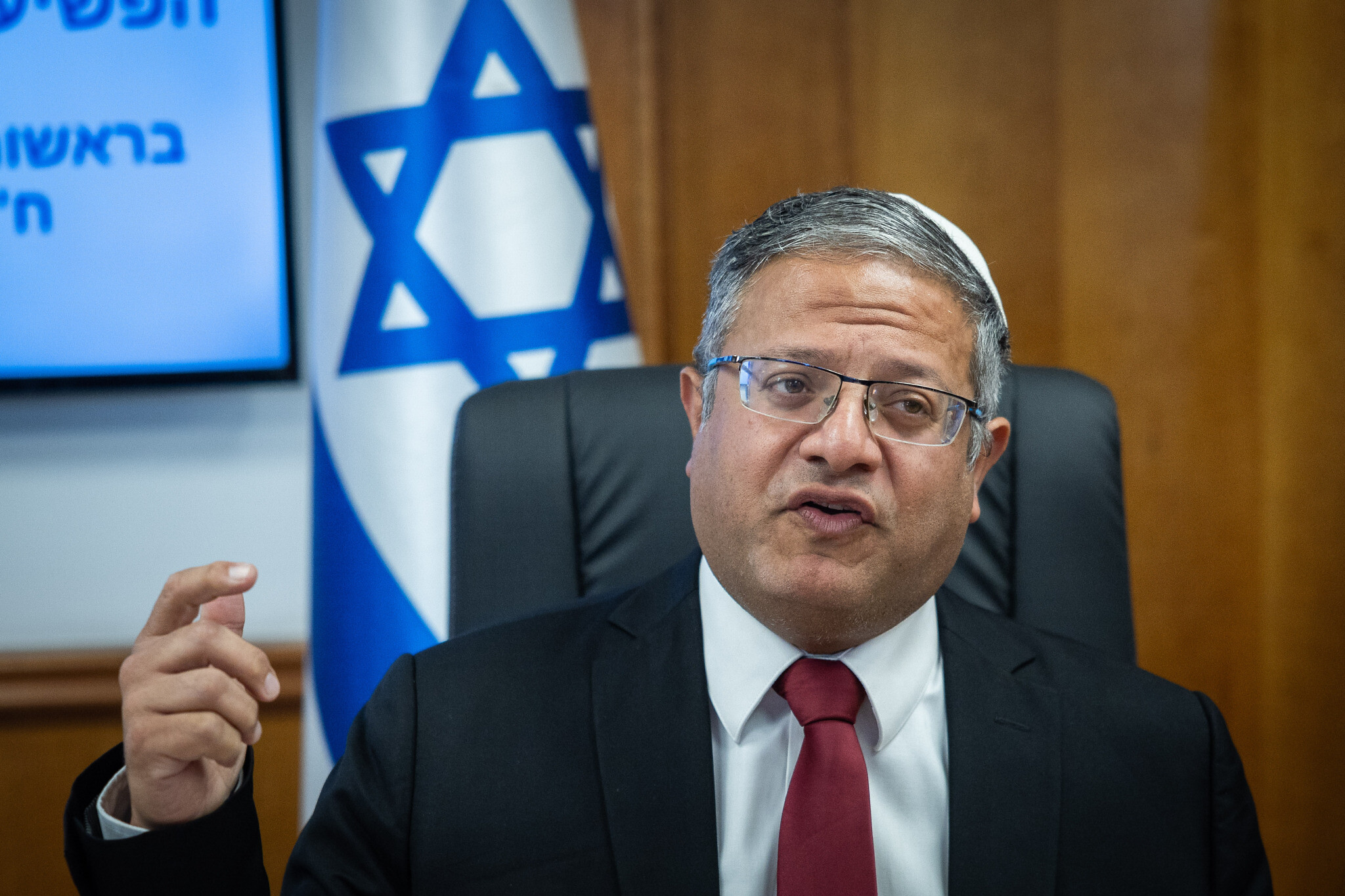 Υπουργός Άμυνας Ισραήλ: Ή συνεχίζουμε τον πόλεμο ή φεύγω