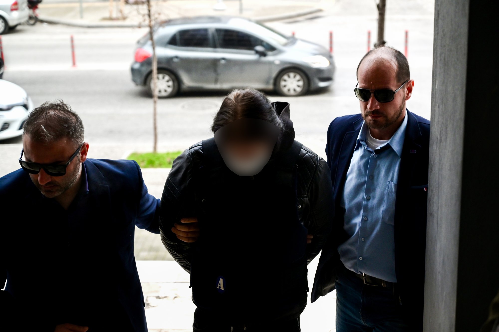 Θεσσαλονίκη: Στον ανακριτή ο 44χρονος Νορβηγός – «Υπάρχουν σοβαρά ψυχιατρικά προβλήματα», ισχυρίζεται ο δικηγόρος του