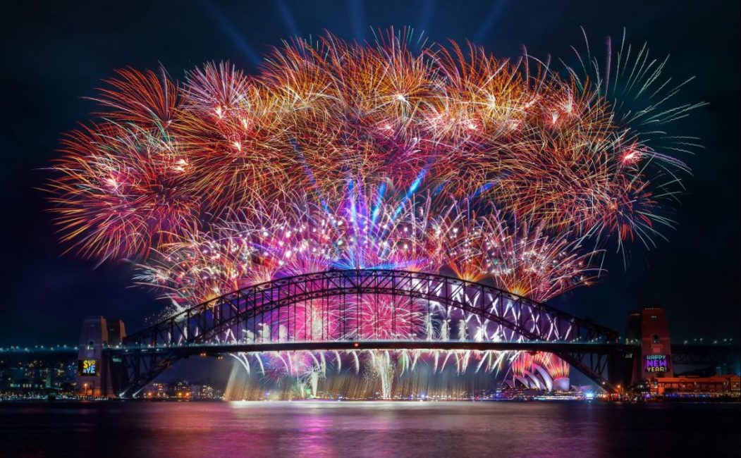 Το 2024 ήρθε σε Ν. Ζηλανδία και Αυστραλία - Πυροτεχνήματα φώτισαν τον ουρανό (video)