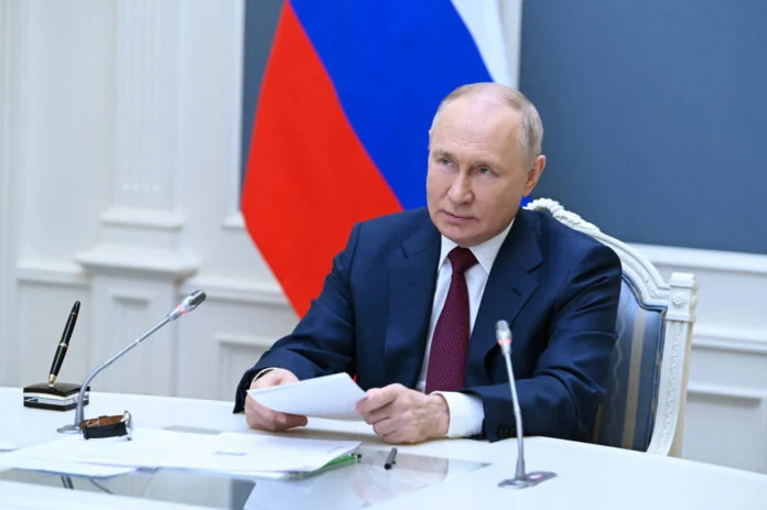 Ρωσία: Διάταγμα Πούτιν για την αύξηση του προσωπικού των ενόπλων δυνάμεων