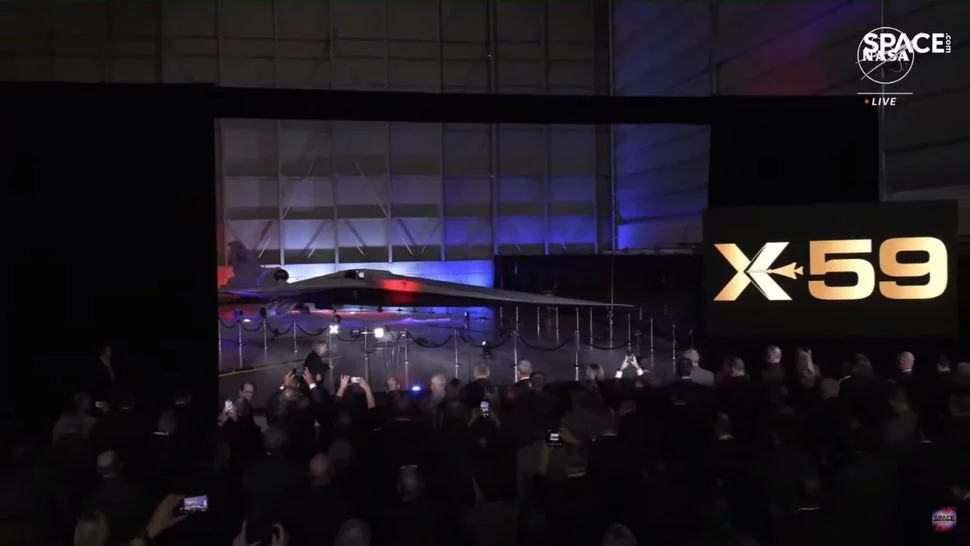 Η NASA άνοιξε την αυλαία στο κοινό για το διάδοχο του Κονκόρντ (Bίντεο)