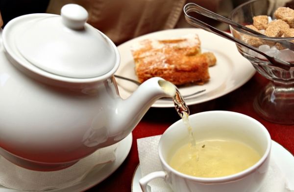 Διπλωματική «κόντρα» ΗΠΑ – Βρετανίας για το πώς φτιάχνεται το σωστό τσάι