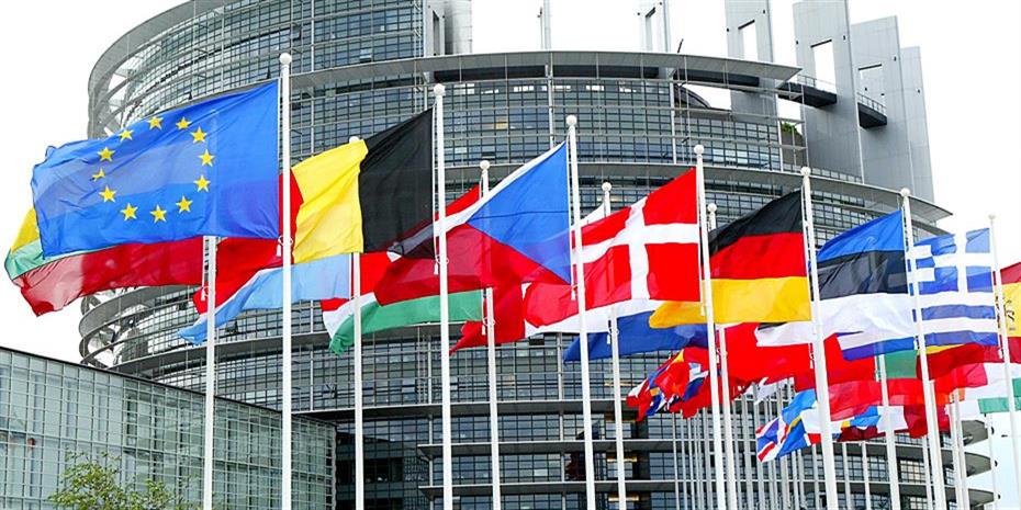 Το Ευρωπαϊκό Κοινοβούλιο ενέκρινε τους πρώτους ευρωπαϊκούς κανόνες για την προστασία δημοσιογράφων από καταχρηστικές αγωγές (SLAPPs)