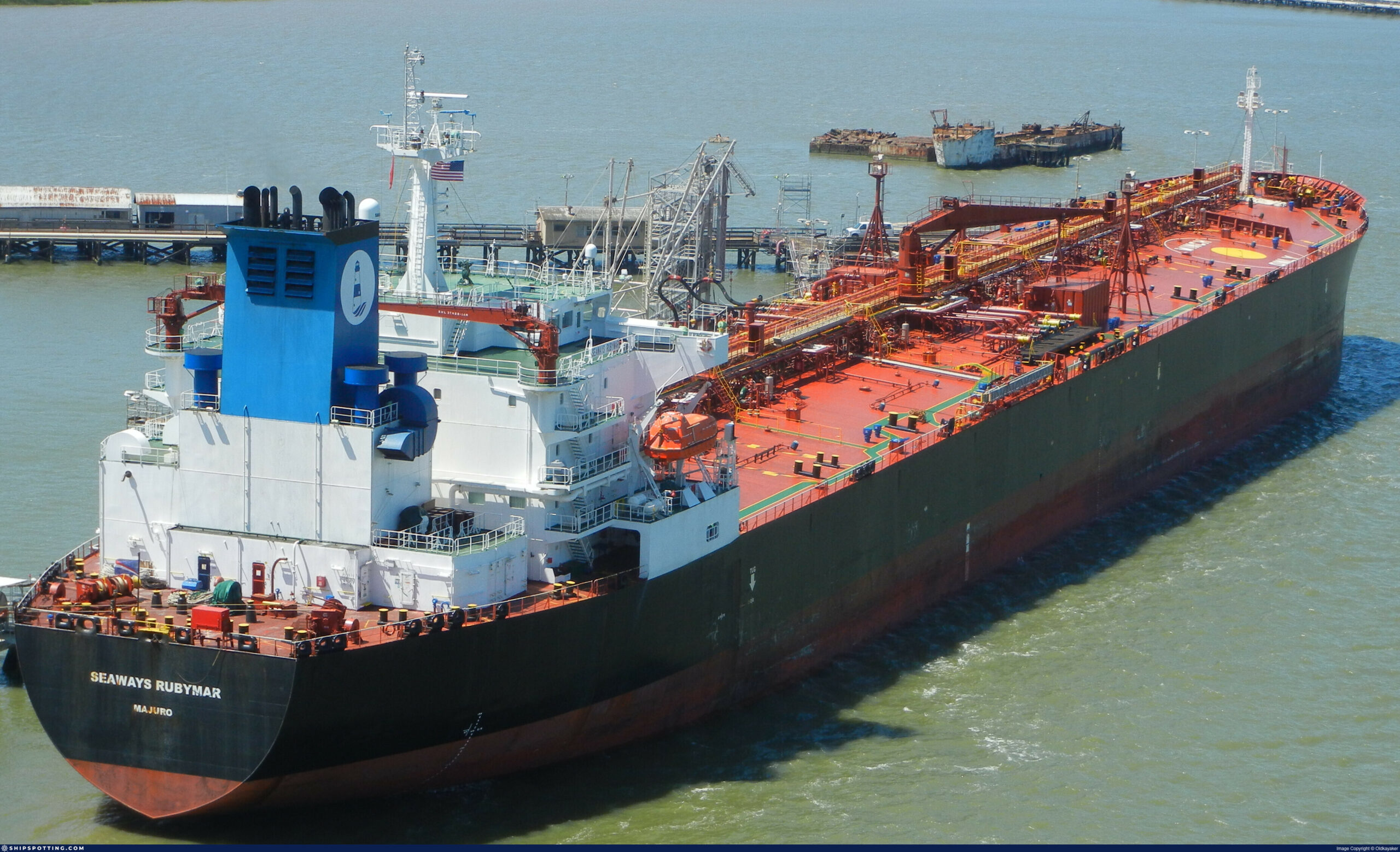 Χούθι: Έπληξαν το πλοίο Rubymar στον κόλπο του Άντεν