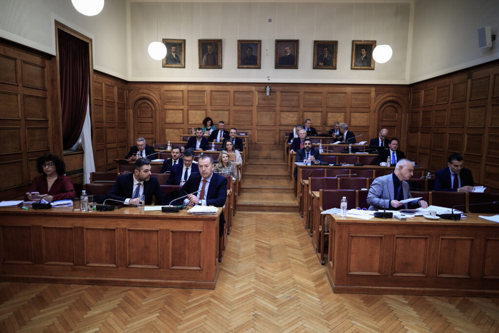 Εξεταστική για τα Τέμπη: Στη διάθεση των βουλευτών το αναμενόμενο υλικό της Εισαγγελίας Εφετών Λάρισας
