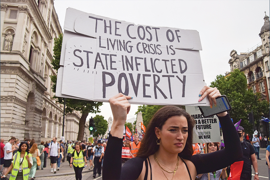 Το υψηλό κόστος ζωής κλείνει σχολεία στο Λονδίνο