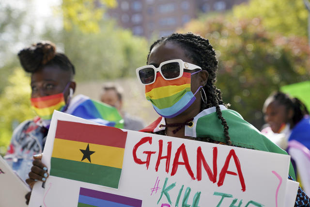 Γκάνα: Ψηφίζει νομοσχέδιο που καθιστά τον προσδιορισμό ως ΛΟΑΤΚΙ+ παράνομο