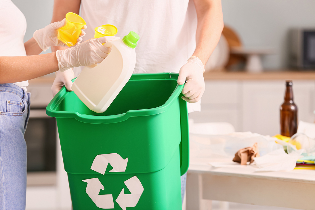 Η βιομηχανία πλαστικών εξαπάτησε το κοινό σχετικά με την ανακύκλωση