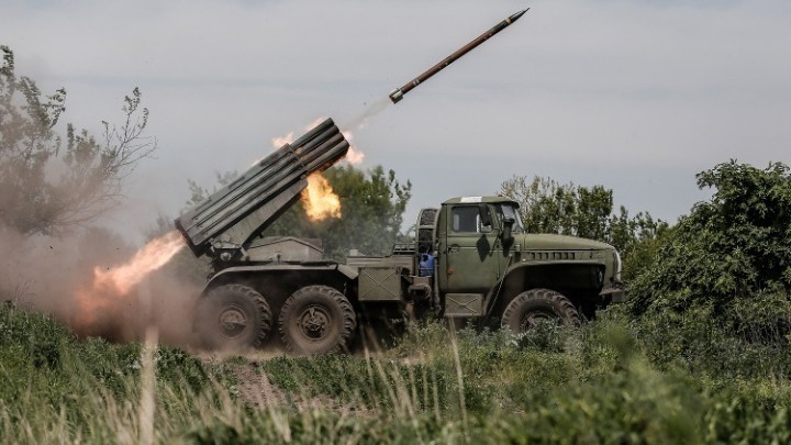 Η πολιορκημένη Αβντιίβκα «κινδυνεύει να πέσει» στα χέρια των ρωσικών δυνάμεων