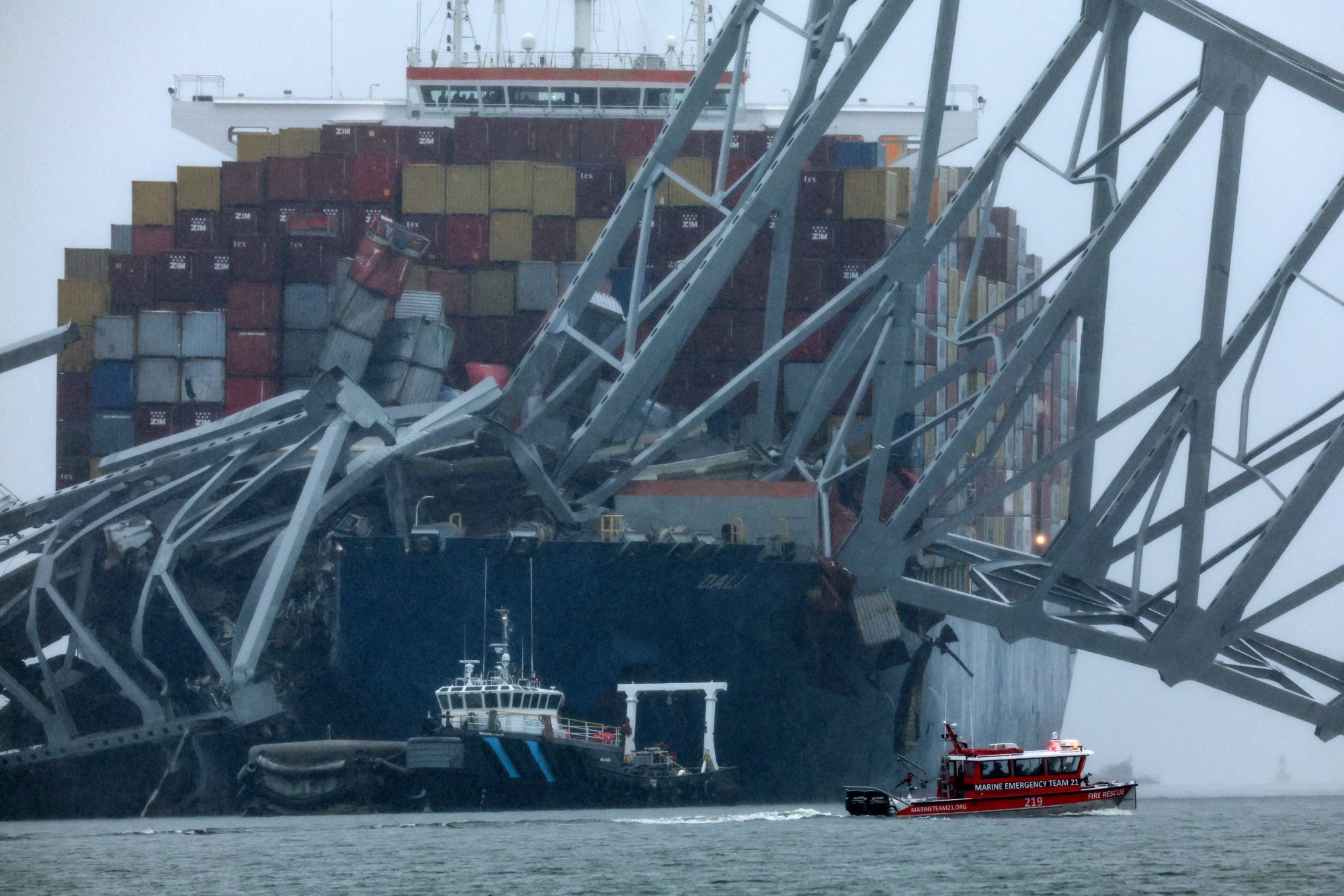 Βαλτιμόρη: Ανοίγει ο πρώτος θαλάσσιος διάδρομος μετά την κατάρρευση της γέφυρας
