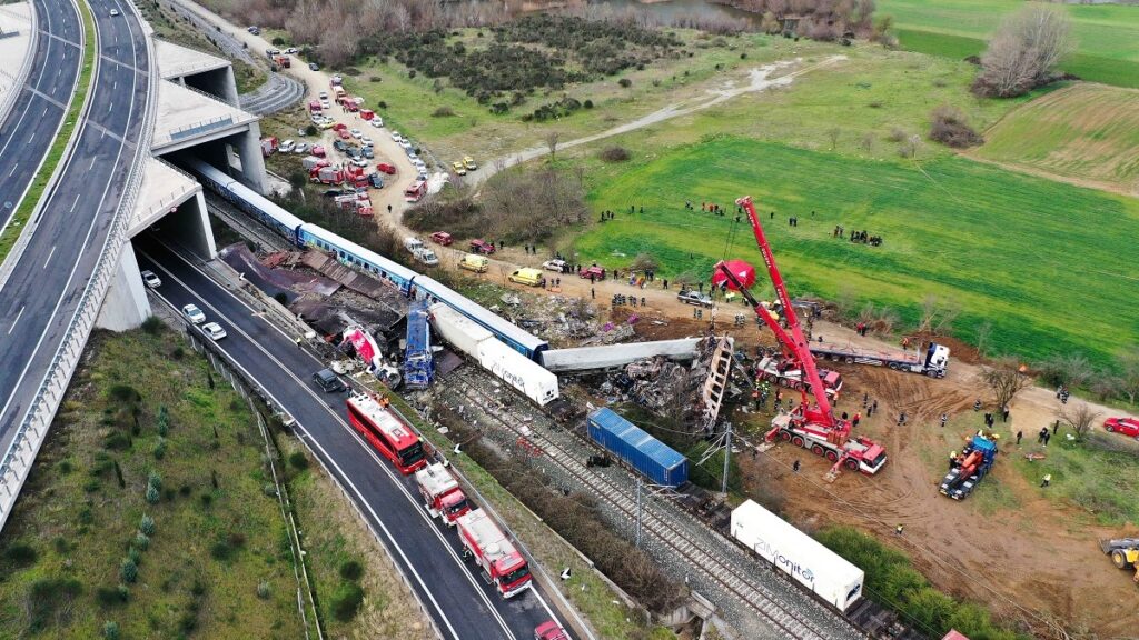 Συμπληρωματικές μηνήσεις καταθέτουν συγγενείς των θυμάτων της τραγωδίας των Τεμπών