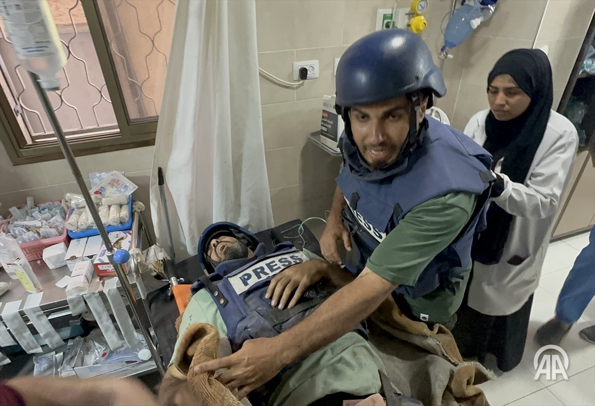 Γάζα: Τραυματίστηκε ο κάμεραμαν τουρκικού τηλεοπτικού συνεργείου TRT Arabic από ισραηλινή επίθεση (βίντεο)