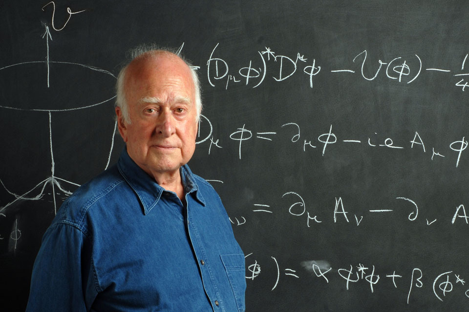 Peter Higgs: Πέθανε ο φυσικός που ανακάλυψε το «σωματίδιο του Θεού»