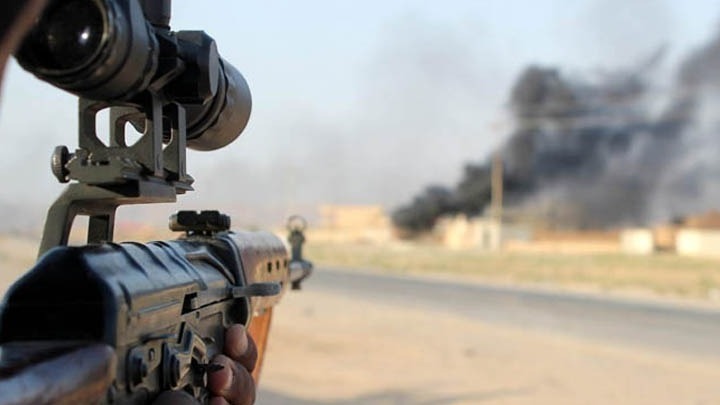 20 Σύροι στρατιωτικοί νεκροί σε δυο επιθέσεις του ΙΚ
