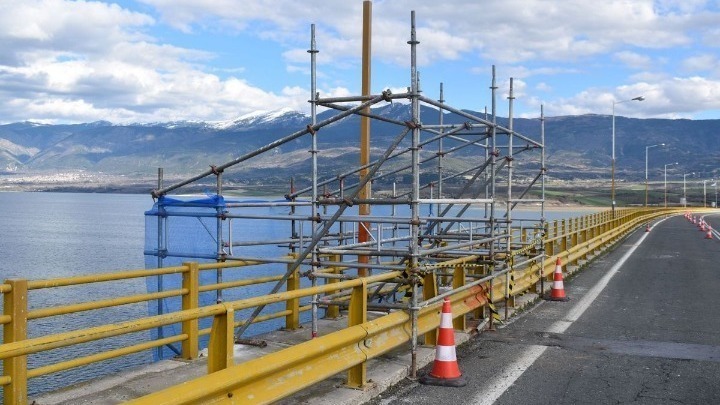 Στις εργασίες αποκατάστασης της Υψηλής Γέφυρας Σερβίων ο Χρ. Τριαντόπουλος