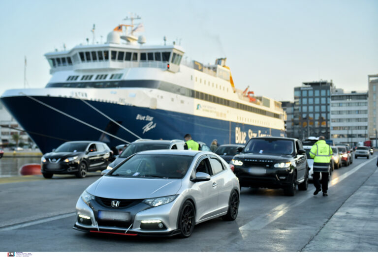 Πώς θα επιβιβάζονται στα πλοία τα ηλεκτρικά και υβριδικά αυτοκίνητα – Οδηγίες από το υπουργείο Ναυτιλίας