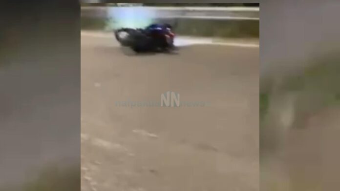 Μεσολόγγι: Μοτοσικλέτα συγκρούστηκε με σκύλο – Διασωληνωμένος ο οδηγός (βίντεο)