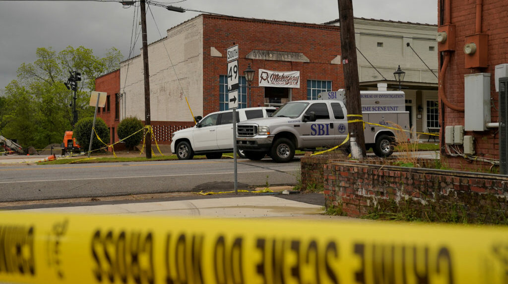 Τρεις νεκροί και τουλάχιστον 12 τραυματίες από πυροβολισμούς σε πάρτι στην Αλαμπάμα