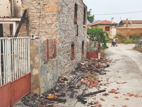 Εκτός οικονομικής ενίσχυσης καταλύματα σε Αλεξανδρούπολη και Σαμοθράκη που είχαν πληγεί από τις πυρκαγιές