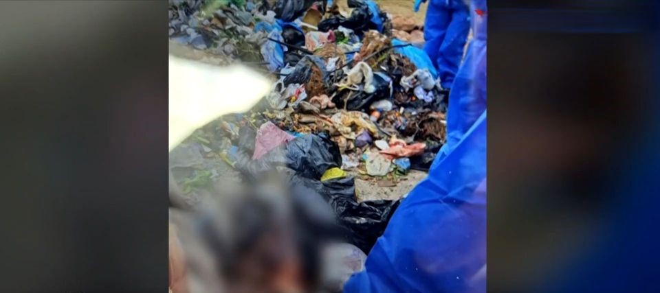 Βραυρώνα: Για ανθρωποκτονία διώκονται οι γονείς του νεογνού που βρέθηκε νεκρό στα σκουπίδια
