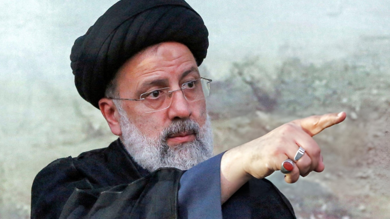 Ραΐσι: Ο βίος και η πολιτεία του «χασάπη της Τεχεράνης» και οι νέες ισορροπίες στη Μέση Ανατολή