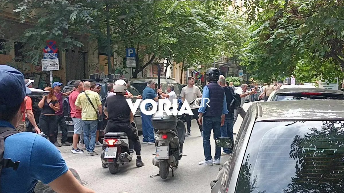 Θεσσαλονίκη: Άγριο ξύλο μεταξύ οδηγών (φωτο-βίντεο)