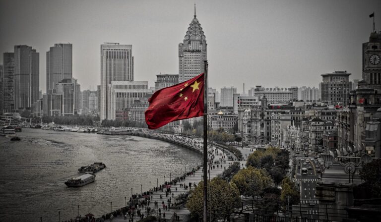 Πεκίνο: Στις ΗΠΑ για συνομιλίες ο ειδικός απεσταλμένος της Κίνας για το κλίμα Λιου Τζενμίν
